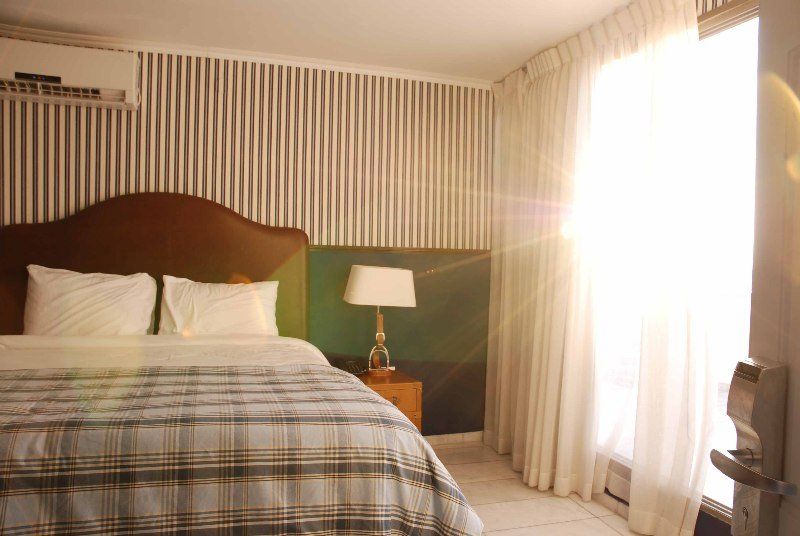 Dream Beach 98 Hotel And Spa Tel Aviv Exteriör bild